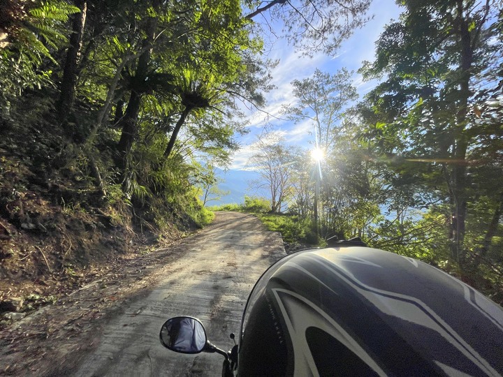 遠的要命的登山口 ─ 塑膠車雙載之一日往返小關山