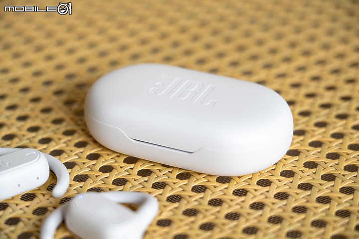 JBL Soundgear Sense 開放式耳機體驗｜穩固性與低音的雙重強化！