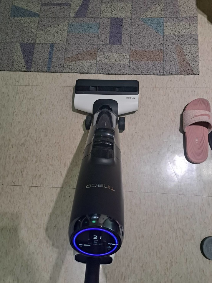 Tineco 乾濕兩用洗拖吸塵器