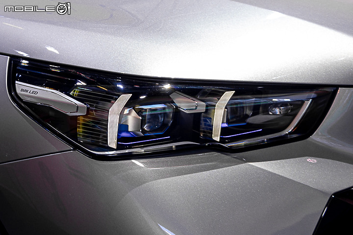【採訪】BMW i5 雙車型 329 萬元起正式上市 & 詳細實拍介紹!