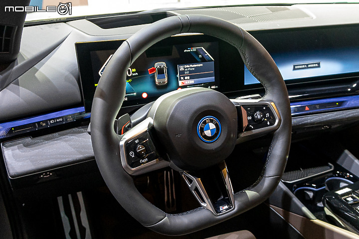 【採訪】BMW i5 雙車型 329 萬元起正式上市 ＆ 詳細實拍介紹！