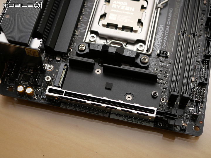 體積雖小功能齊全 ASRock 華擎 B650I Lightning WiFi ITX 開箱