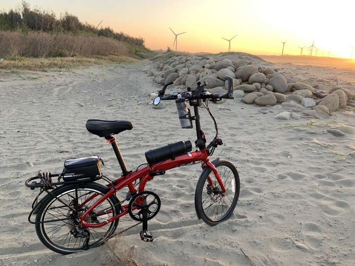 Tern D9改壹佰克451後輪350W電機電池15AH安裝分享與滿電100公里實測