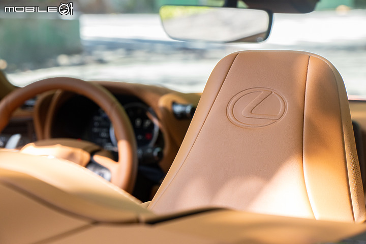 Lexus LC 500 Convertible 新年式試駕｜多了貼心的升級內容，還是八缸、敞篷更讓人心動！