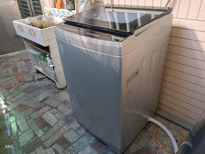 [開箱]惠而浦13公斤DD直驅變頻直立洗衣機(VWED1301BS)