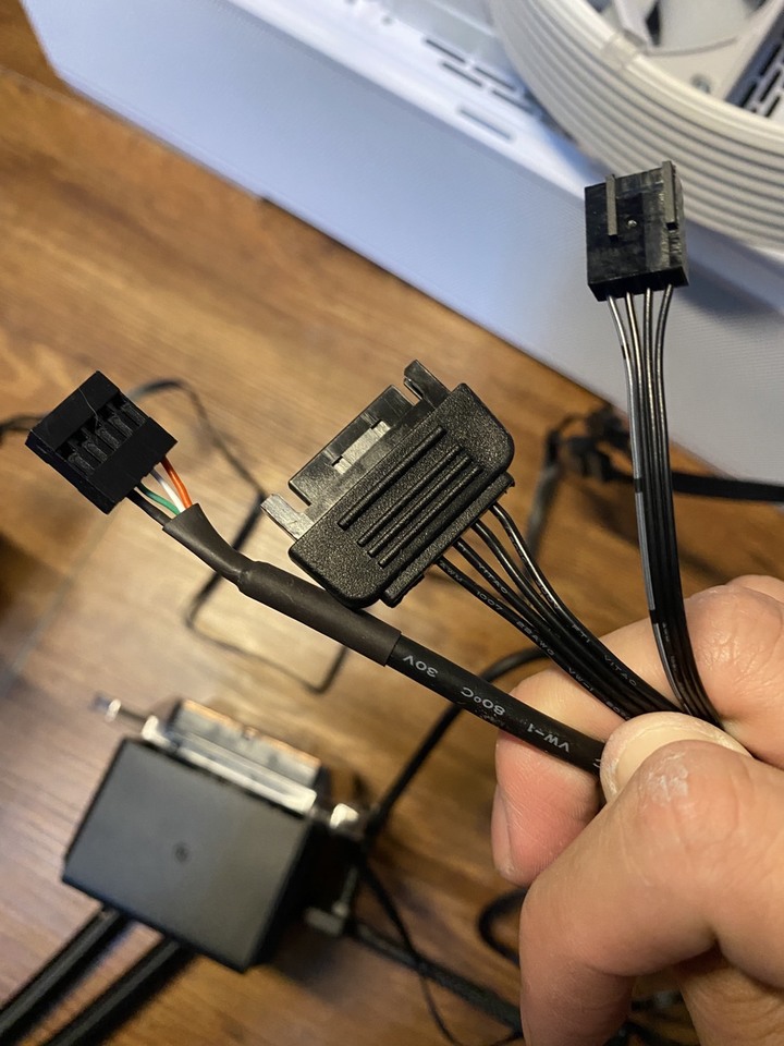 聯力Galahad II LCD 360之喜悅與淚水
