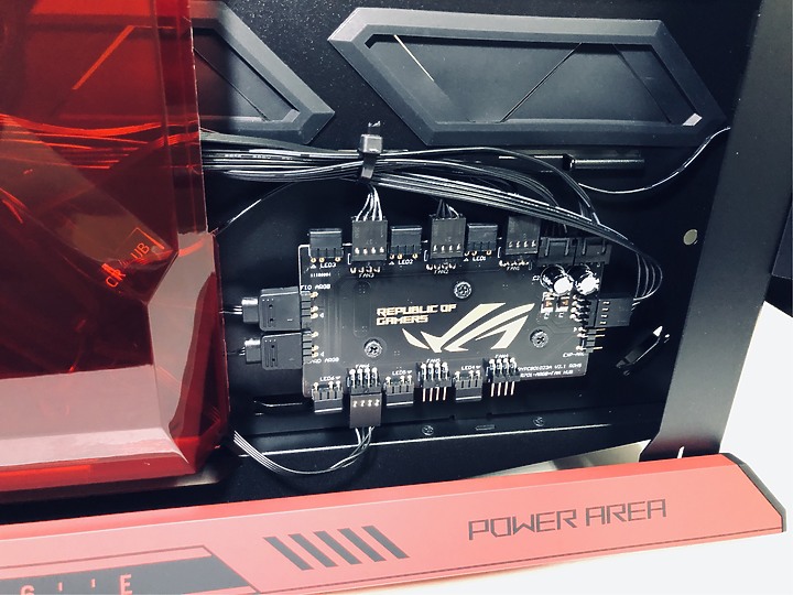 「明日香－限定聯名版 創世神機殼」ROG Hyperion EVA-02 Edition