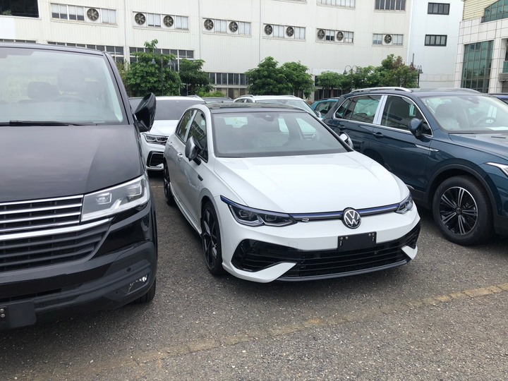 Golf 8 R 周年~