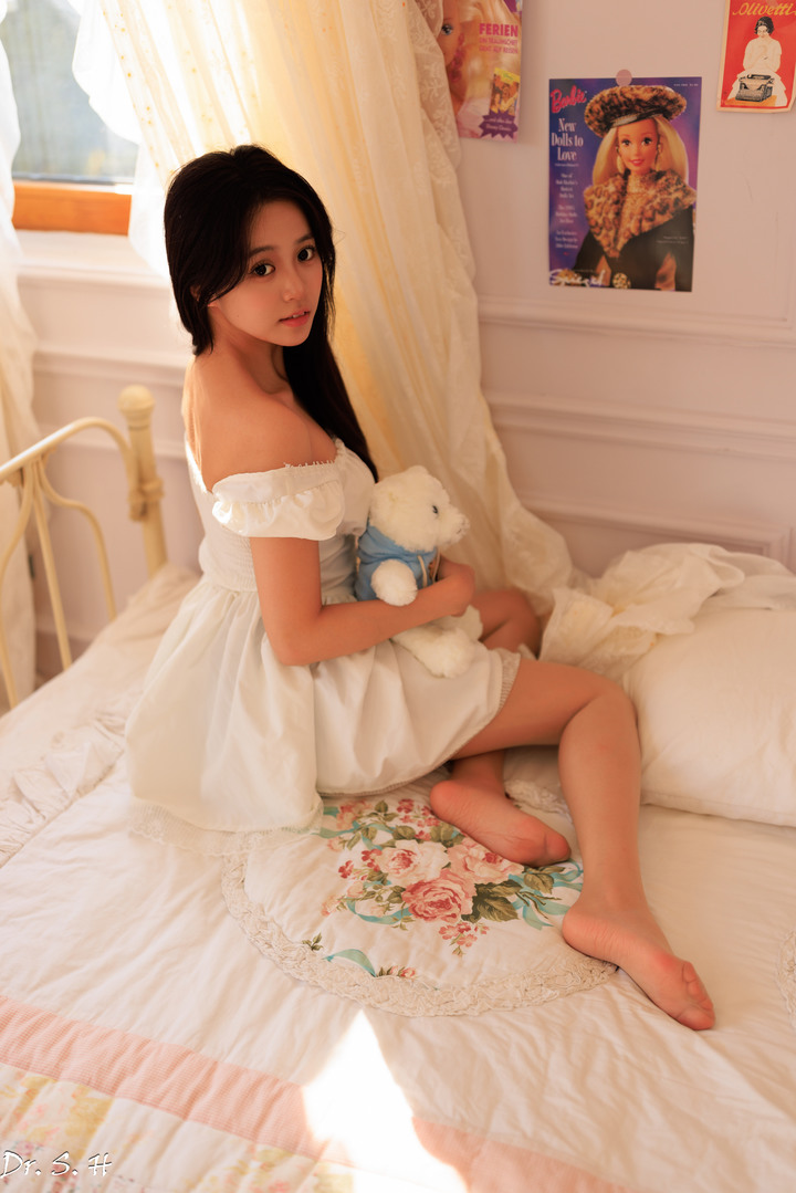 室內陽光小清新 (美女圖多)
