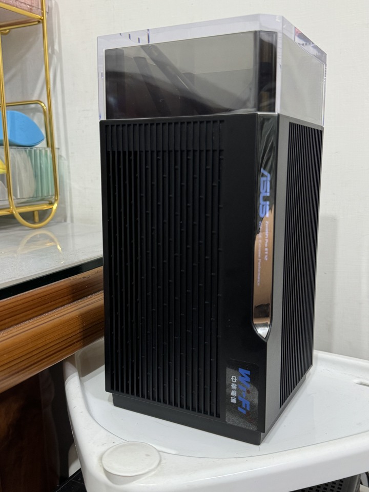 點我看大圖 ASUS ZenWiFi Pro ET12 租用中華電信WiFi 6E 簡單開箱 穩定有質感