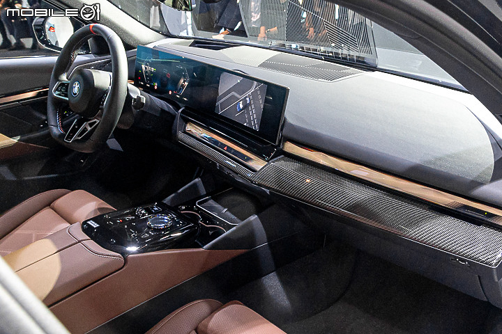 【採訪】BMW i5 雙車型 329 萬元起正式上市 & 詳細實拍介紹!