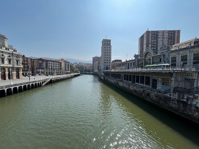 2023歐遊美術館40天 - 第28 - 30天 - 精緻的畢爾包 (Bilbao) - 畢爾包古根漢博物館 (Guggenheim Bilbao Museoa)