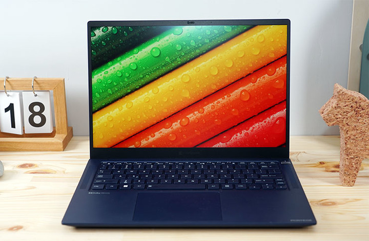 Dynabook Portégé X40L-K 開箱與深度評測:極致輕薄攜帶無負擔,純正日系風格打造精品級質感!