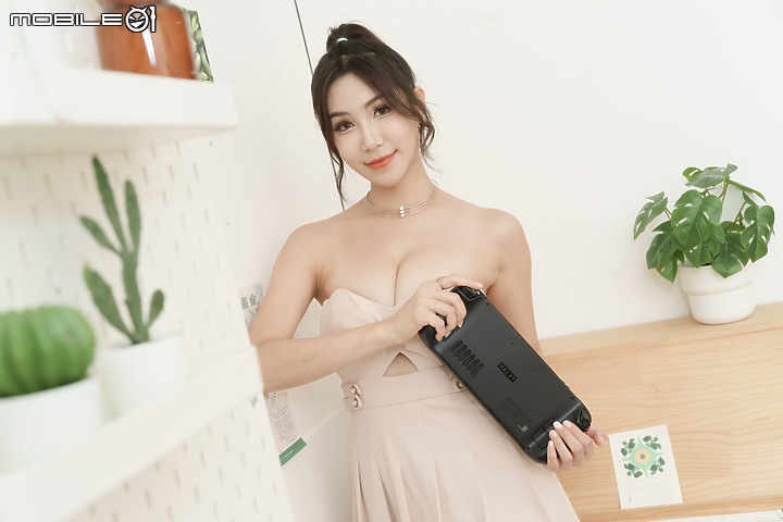 迎接 PC 遊戲新玩法｜ROG Ally、Steam Deck 長時間實際使用大對決！