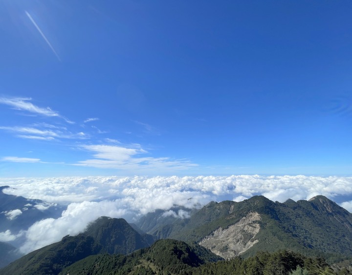 遠的要命的登山口 ─ 塑膠車雙載之一日往返小關山