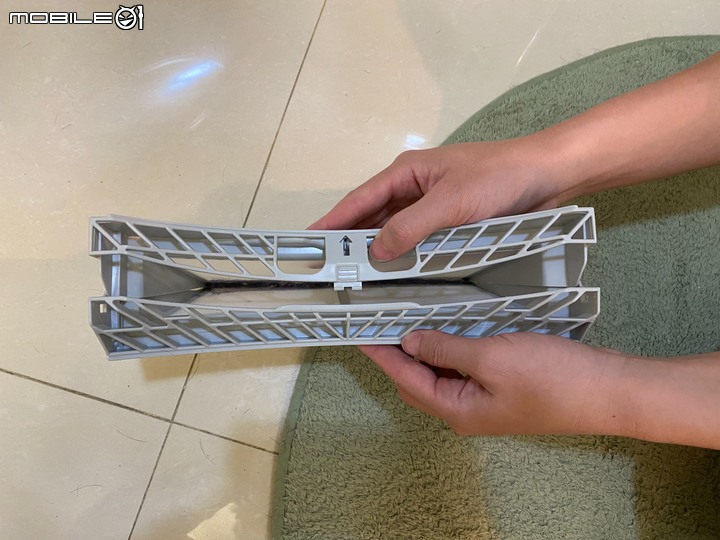 點我看大圖 陰鬱台北小資租屋族之救星下凡 LG免曬衣乾衣機來啦~