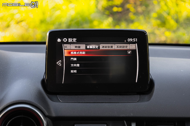 Mazda 2 15S Urban Sport 小改款試駕｜日式魂動美學，換臉再戰！