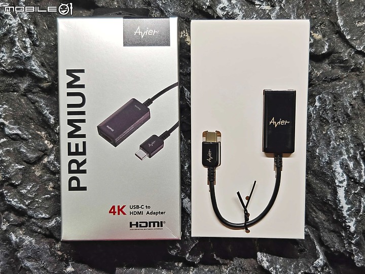 點我看大圖 Avier PREMIUM USB-C to HDMI 4K 影音轉接器開箱 – iPhone 15 插上就能投影的轉接器