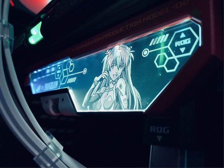 點我看大圖 「明日香-限定聯名版顯示卡支撐架」ROG Herculx EVA-02 Edition