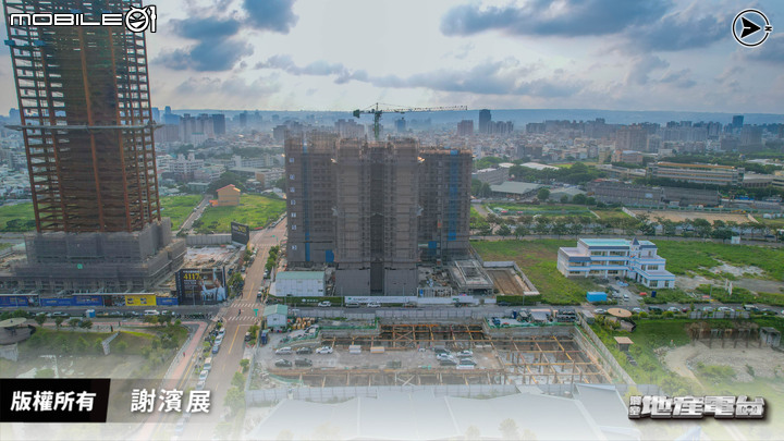 台中14期 國泰建設 實登單坪突破 60 萬的超強建案「國泰MOST+」空拍分享