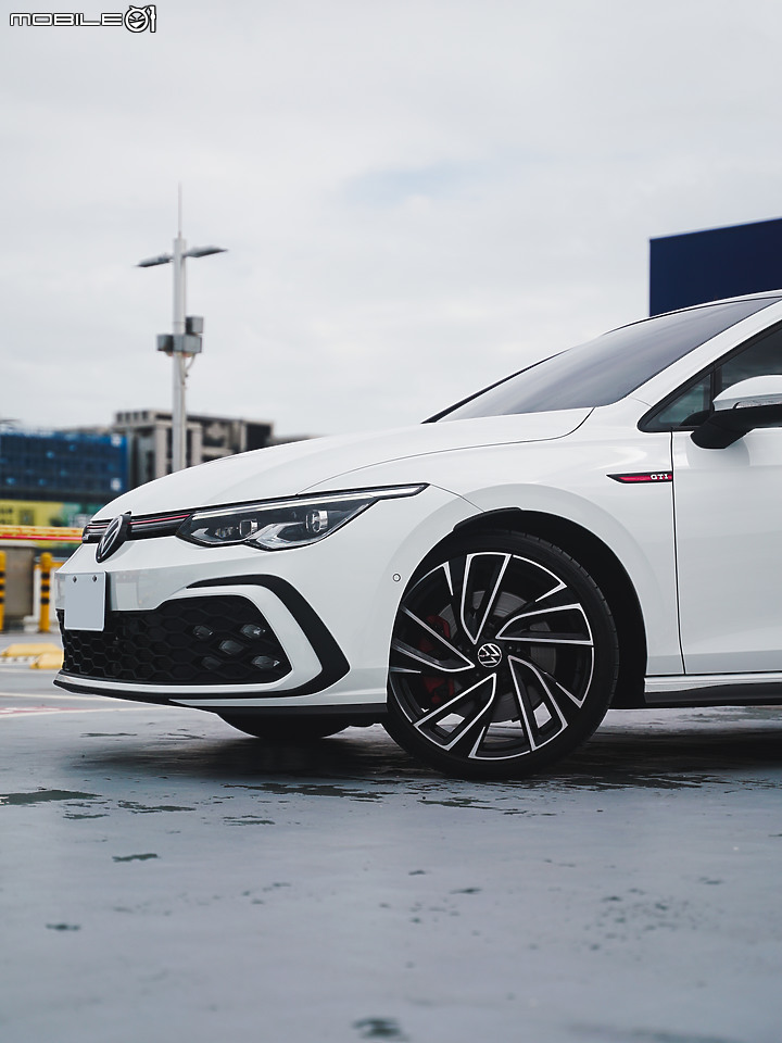 不期而遇的選擇---Golf 8 GTI開箱及心得分享