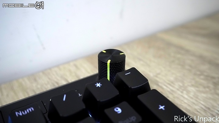 【開箱】入門版K70、輕鬆上船 | CORSAIR K70 CORE