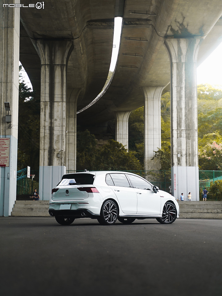 不期而遇的選擇---Golf 8 GTI開箱及心得分享
