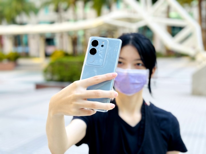 【小宅開箱】vivo V29 內外皆美,超高CP拍照神機!