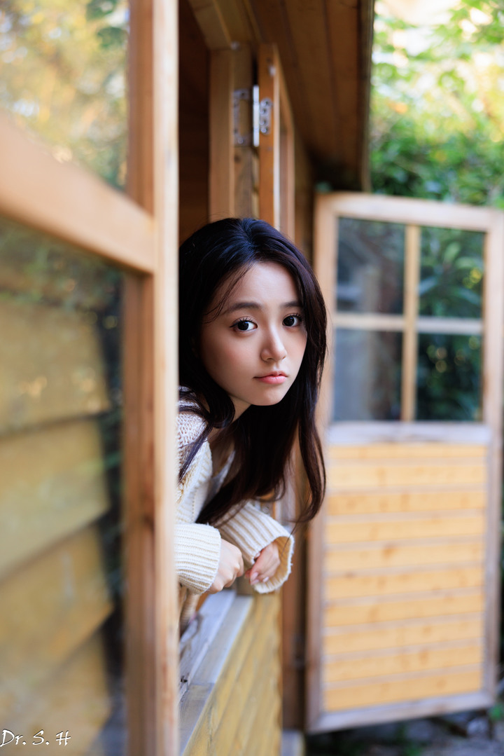 室內陽光小清新 (美女圖多)