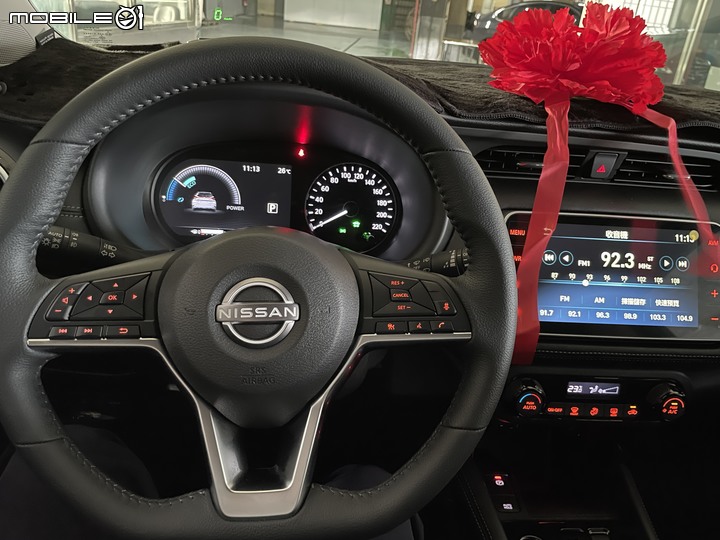 [開箱] NISSAN KICKS e-POWER～新車開箱 星夜藍～全台神單版