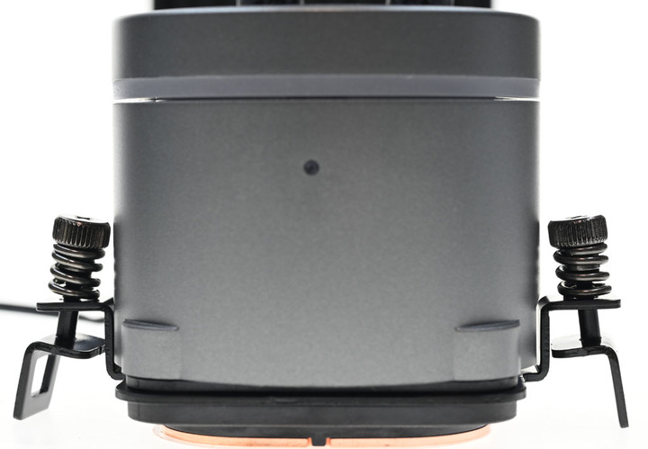 SilverStone ICEMYST 240 一體式水冷散熱器簡介及測試