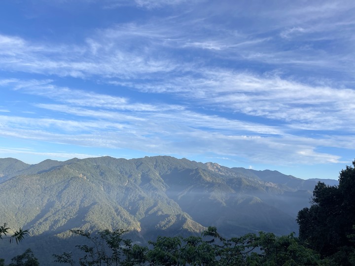 遠的要命的登山口 ─ 塑膠車雙載之一日往返小關山