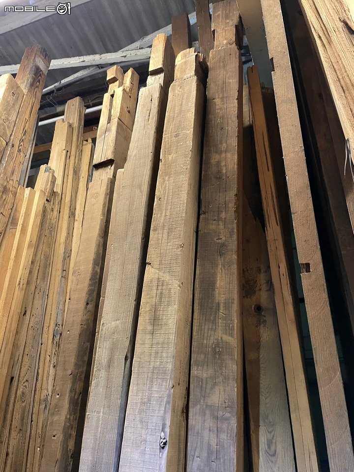 點我看大圖 30年中古屋裝修|桃園|特殊漆|胡桃木|天然大理石|軟裝|室內設計