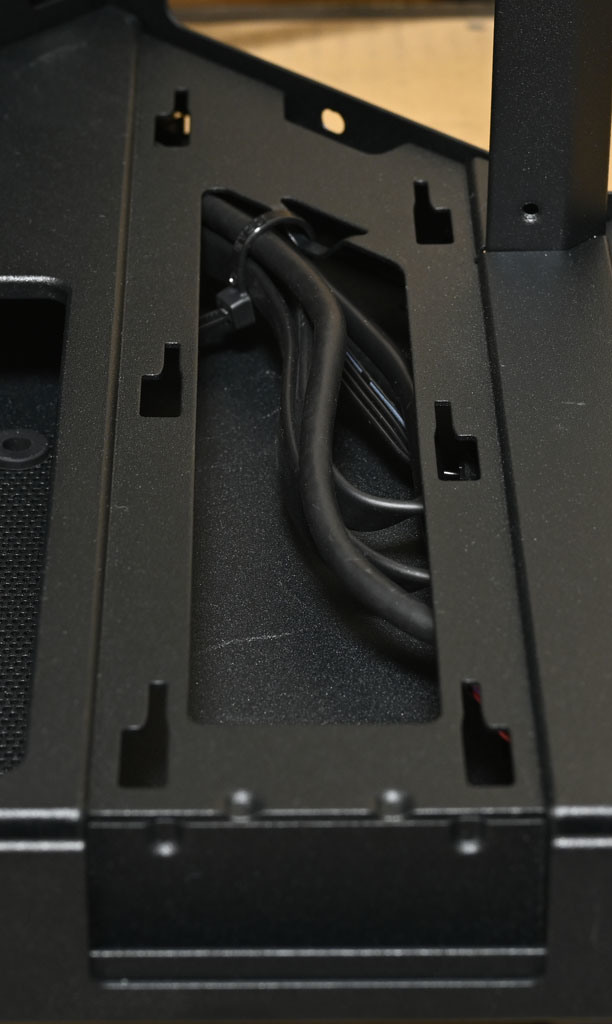 點我看大圖 NZXT H6 FLOW開箱