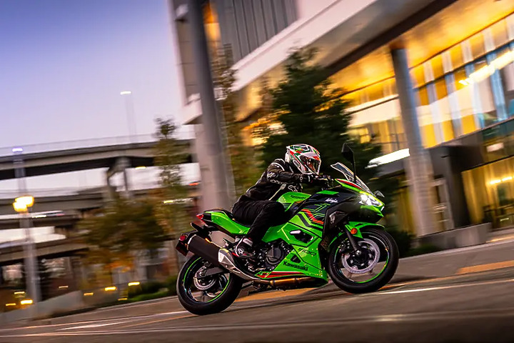 EICMA 2024 KAWASAKI NINJA500 意想不到的車款之二 😁