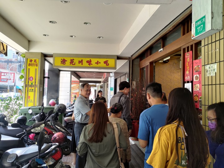 小布挑戰台南新玉門關
