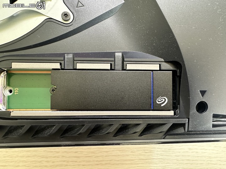 【開箱】Seagate PS5 SSD | SONY官方授權版 Seagate Game Drive PS5 NVMe SSD 1TB