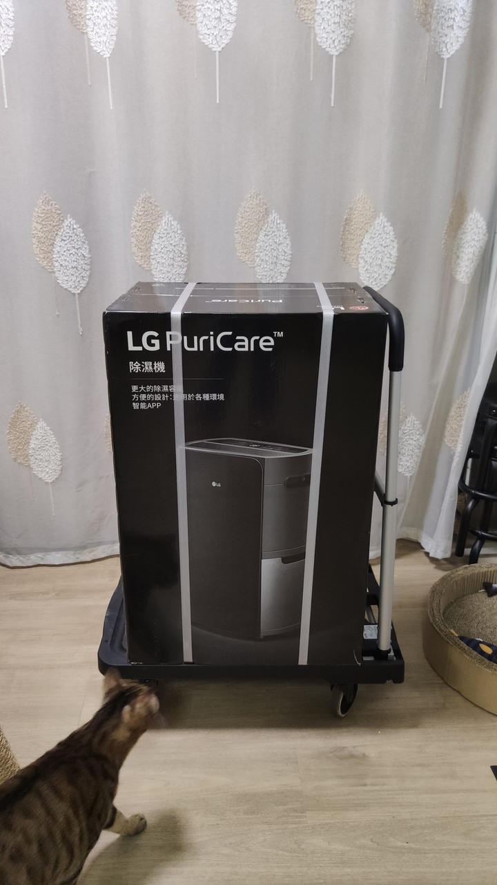 關於Lg 最新25.6公升黑色除濕機