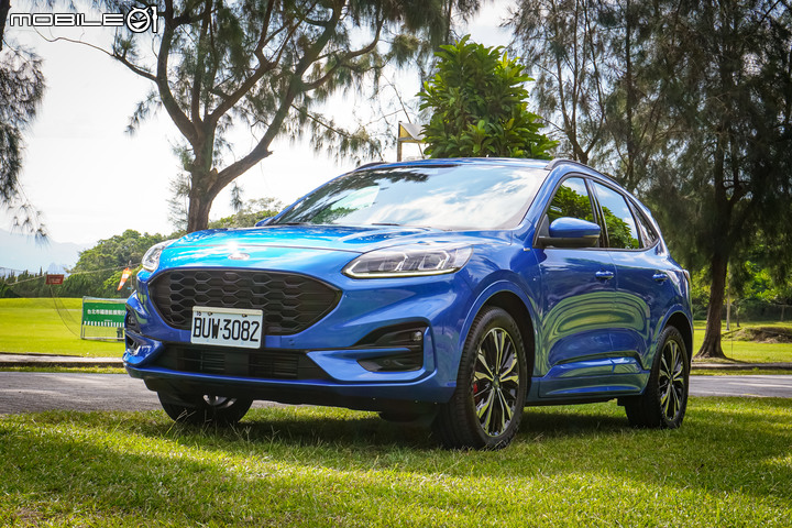 Ford Kuga EcoBoost180 ST-Line Sport 試駕|千呼萬喚始出來,帥氣外型身兼均衡性能實力!