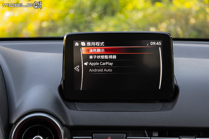 Mazda 2 15S Urban Sport 小改款試駕｜日式魂動美學，換臉再戰！
