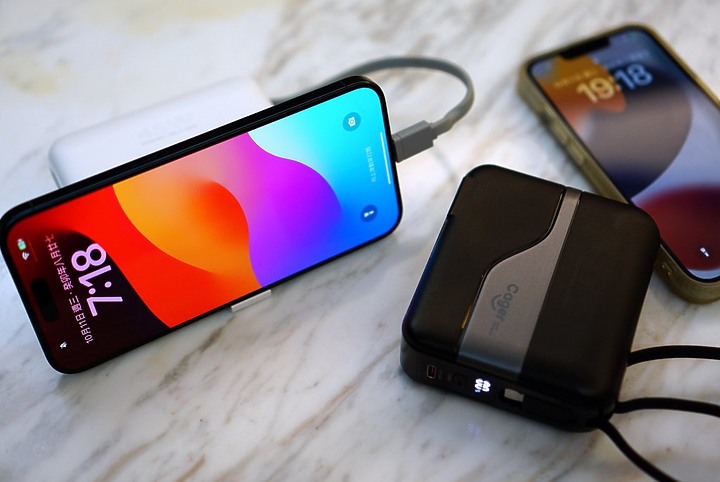 Cager PD 45W行動電源|自帶Type-C、Lightning雙線 手機筆電都能充