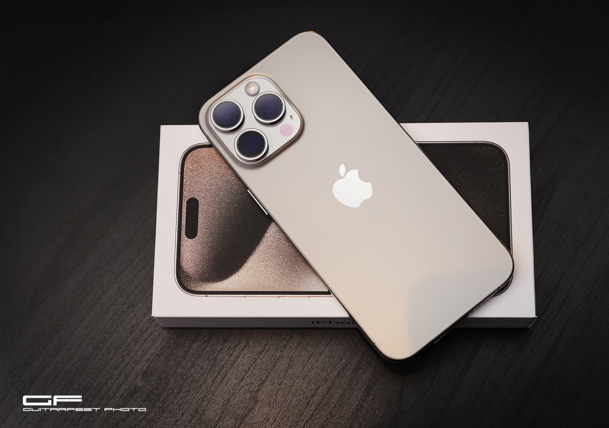 --鈦普C了-- Apple iPhone 15 Pro Max 原色鈦超遲簡易開箱