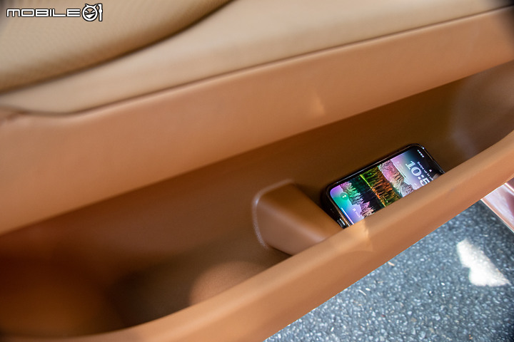 Lexus LC 500 Convertible 新年式試駕｜多了貼心的升級內容，還是八缸、敞篷更讓人心動！