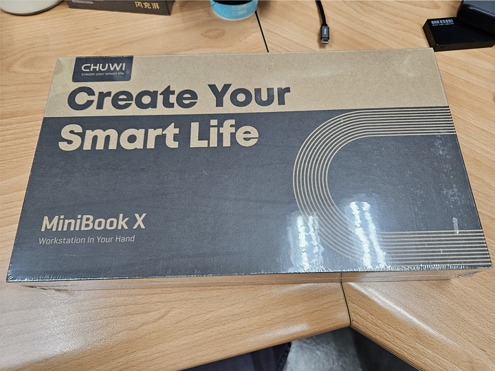馳為Minibook X簡易開箱,一萬元的N100 10吋迷你翻轉筆電