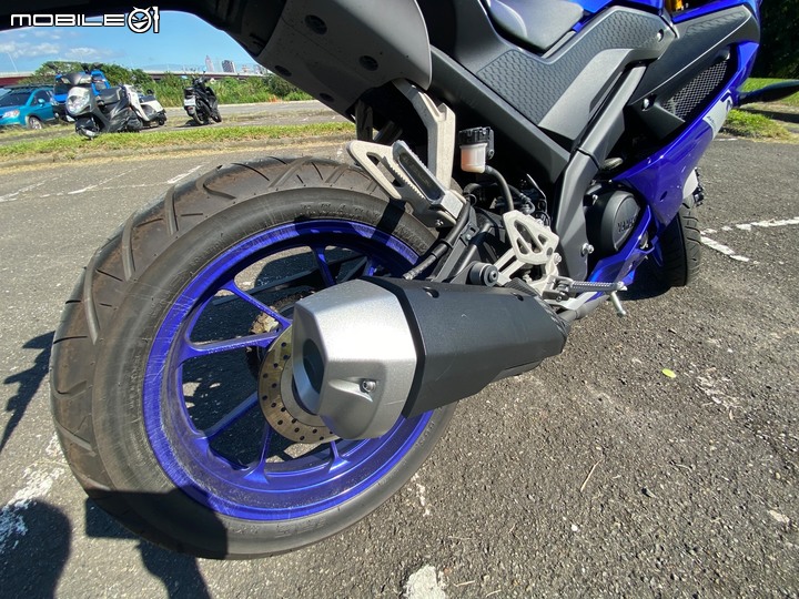 點我看大圖 延續青春的夢!YZF-R15 V3 開箱文