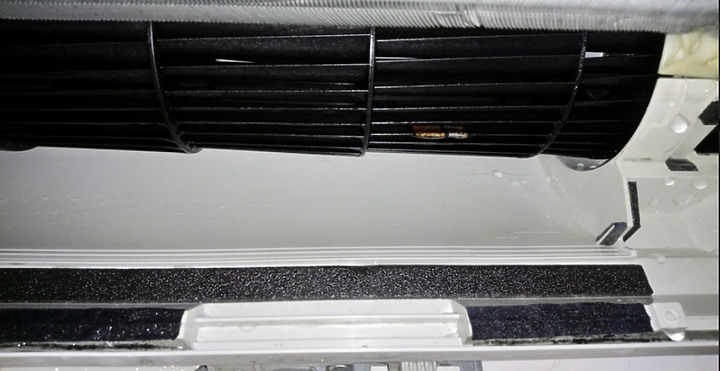 點我看大圖 【分享】趁天氣轉冷來清洗冷氣機