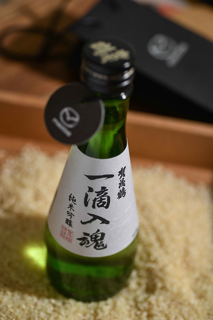 【拍照練功】一生懸命的大叔來拍一滴入魂，為Nikon版添塊磚