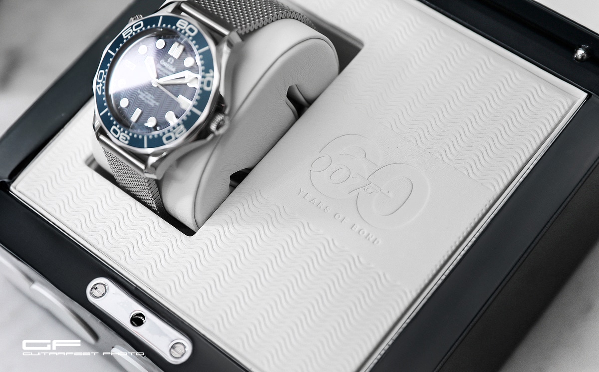--甲子龐德-- Omega Seamaster 300m James Bond 60周年紀念腕錶開箱