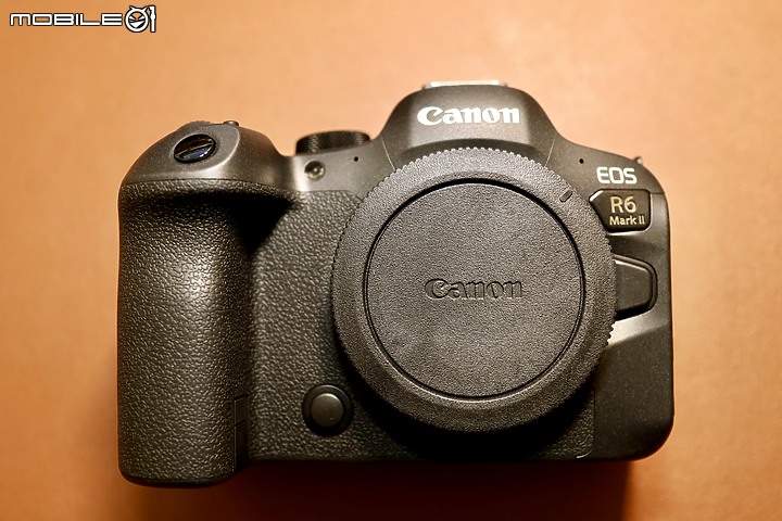 點我看大圖 CANON EOS R 系列 5週年慶 好禮有佳 & 強檔加碼送 不公平 EOS R6 Mark II 單機身 悲慘開箱文
