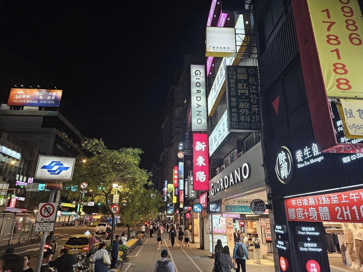 點我看大圖 s23/夜櫻紫:非專業感想